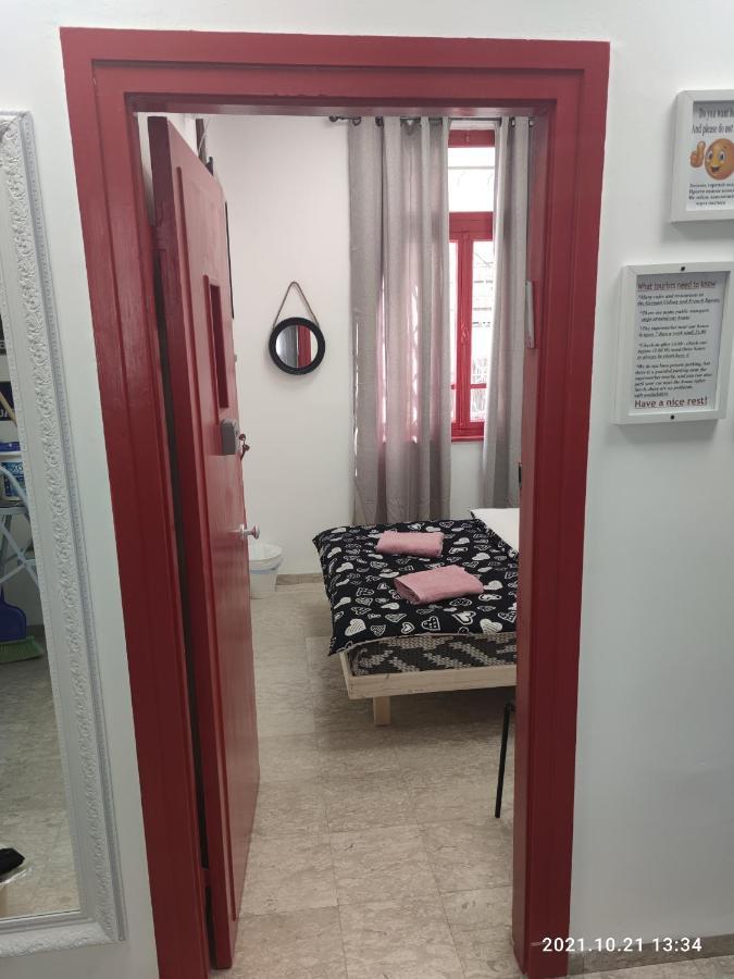 Apartment Comfy - For A Quiet, Family Holiday Without Parties ハイファ エクステリア 写真
