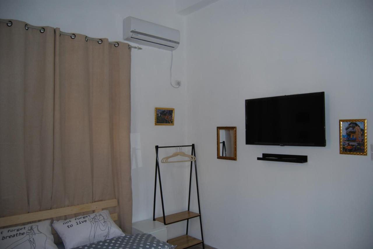 Apartment Comfy - For A Quiet, Family Holiday Without Parties ハイファ エクステリア 写真